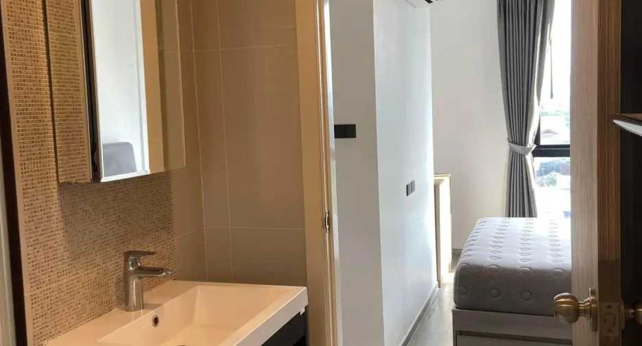 For sale and for rent 1 bed condo in Phaya Thai, Bangkok