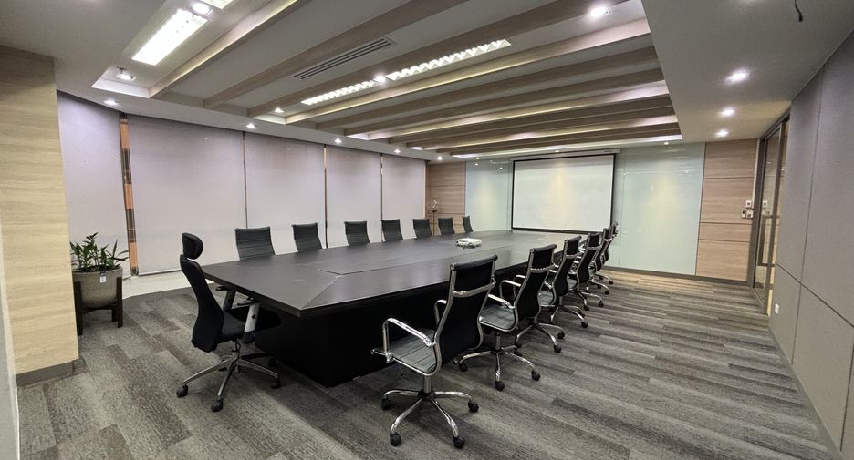 For rent office in Phaya Thai, Bangkok