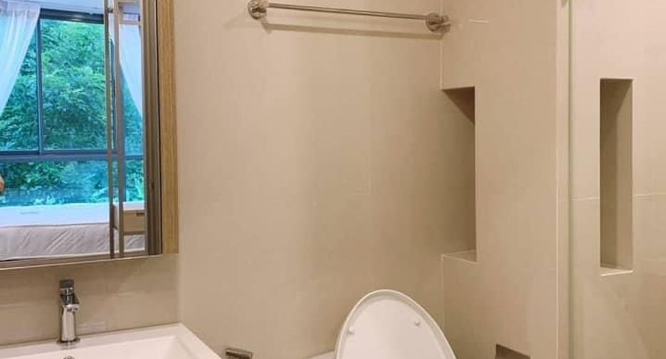 For sale 1 bed condo in Watthana, Bangkok