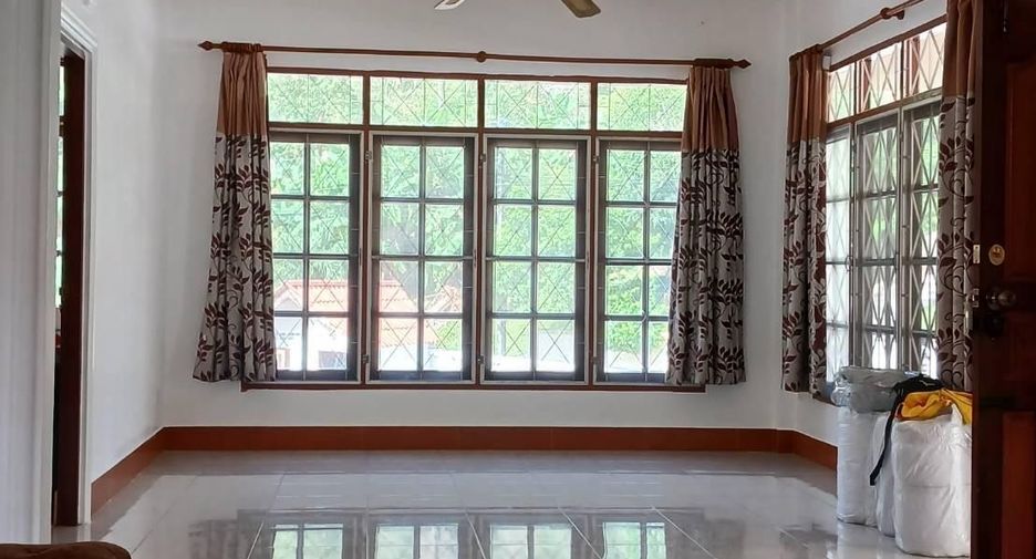 ให้เช่า 5 ห้องนอน วิลล่า ใน เมืองภูเก็ต, ภูเก็ต