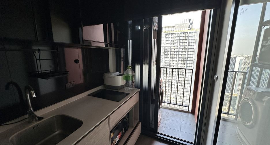Condo en alquiler de 1 habitaciones en Bang Kapi, Bangkok