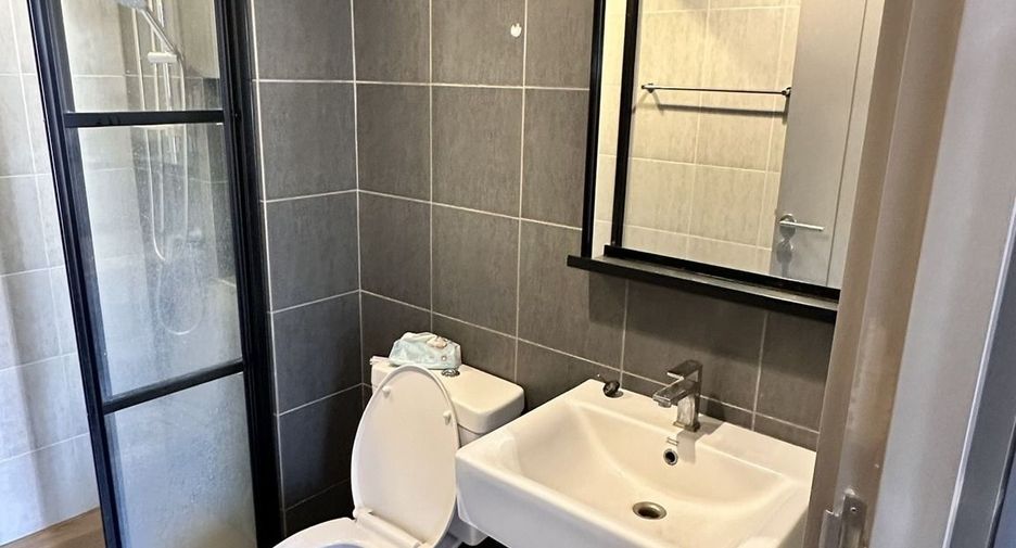 Condo en alquiler de 1 habitaciones en Bang Kapi, Bangkok
