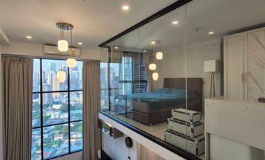 À louer 2 chambres condo à Sathon, Bangkok