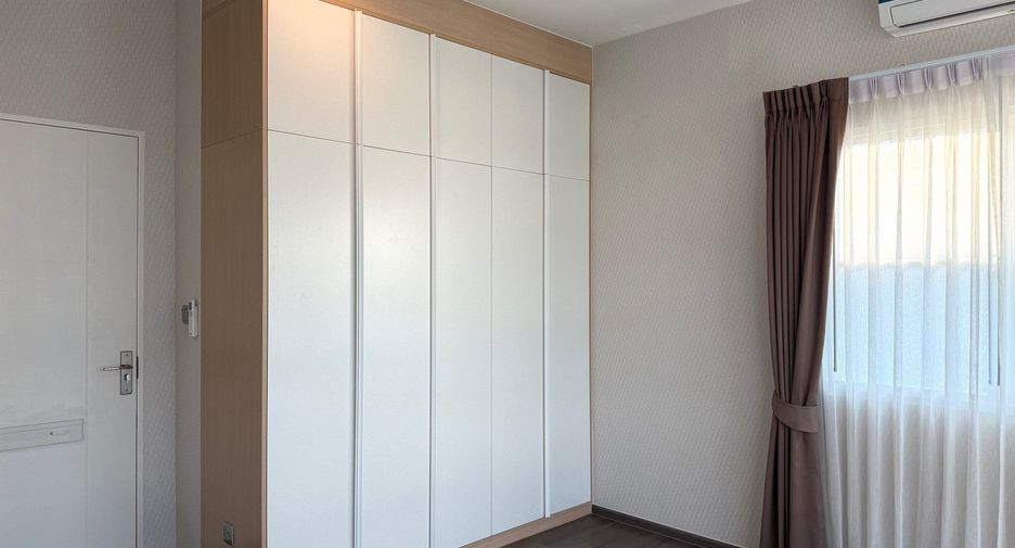 For rent 4 bedrooms house in Prawet, Bangkok
