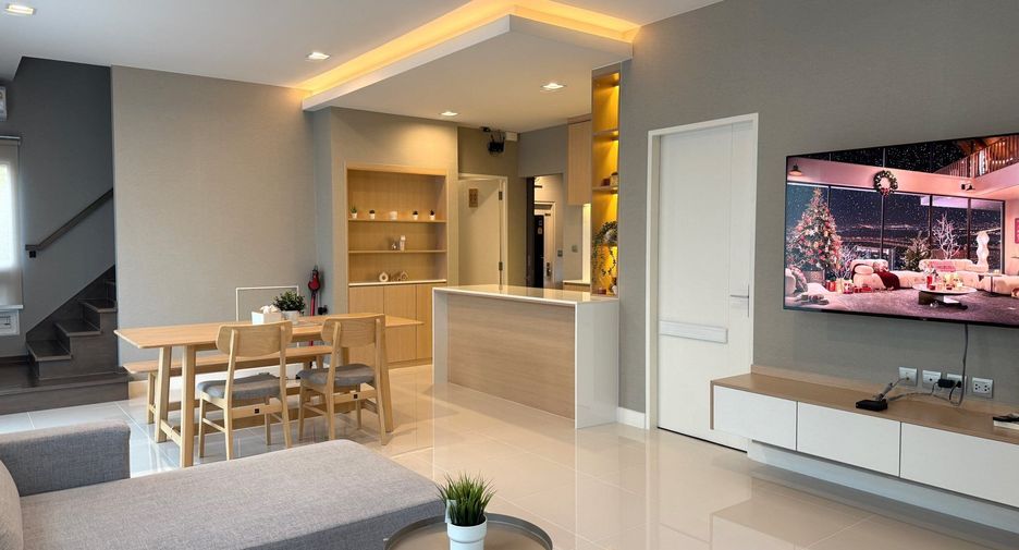 For rent 4 bedrooms house in Prawet, Bangkok