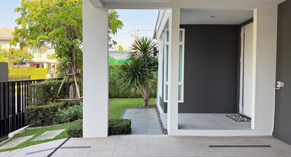 For rent 4 bedrooms house in Prawet, Bangkok