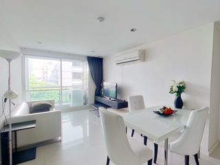 For rent 2 bedrooms condo in Bang Rak, Bangkok