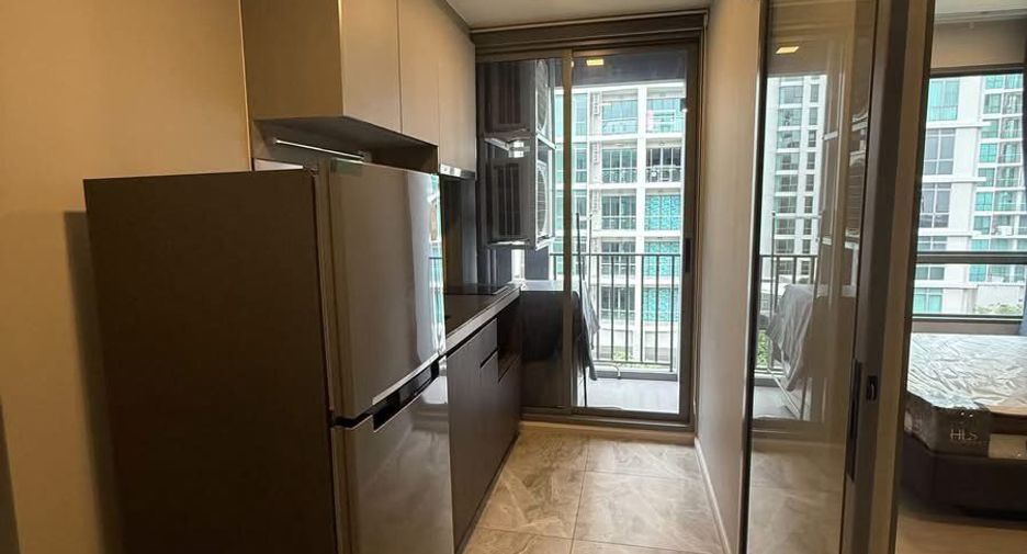 Wohnung zur Miete mit 1 Zimmer in Watthana, Bangkok