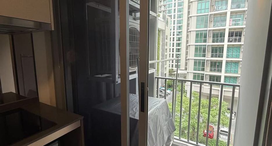 Wohnung zur Miete mit 1 Zimmer in Watthana, Bangkok