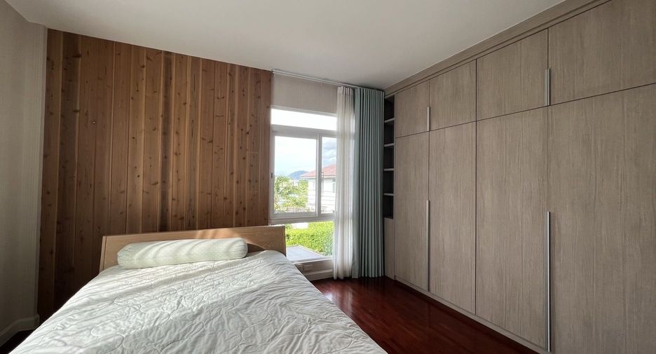 Casa en alquiler de 3 habitaciones en Mueang Phuket, Phuket