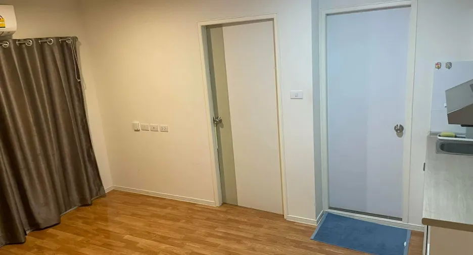 For sale and for rent 2 bedrooms condo in Phra Pradaeng, Samut Prakan