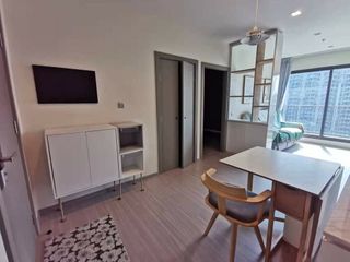 Wohnung zur Miete mit 2 Zimmer in Huai Khwang, Bangkok