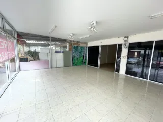 出租 4 卧室 联排别墅 在 Phuket Town, 普吉