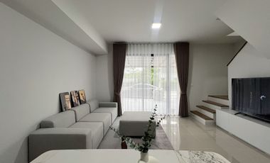 ให้เช่า 3 ห้องนอน บ้านเดี่ยว ใน บางพลี, สมุทรปราการ