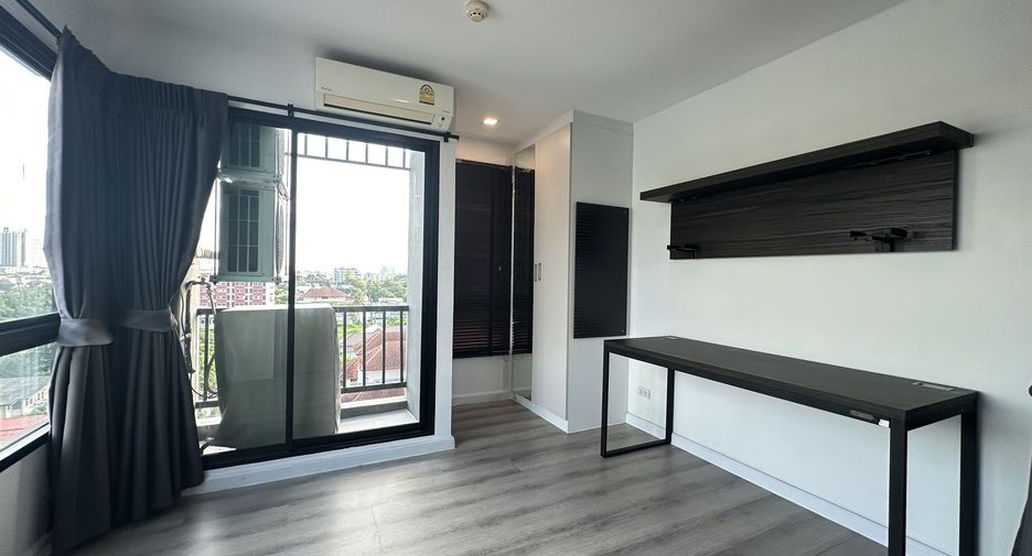 For sale studio condo in Mueang Samut Prakan, Samut Prakan