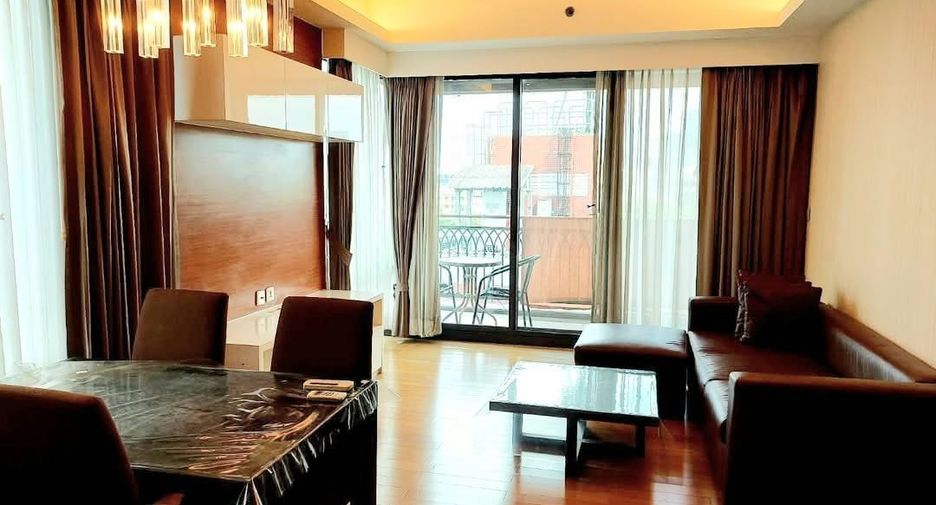 Wohnung zur Miete mit 2 Zimmer in Pathum Wan, Bangkok