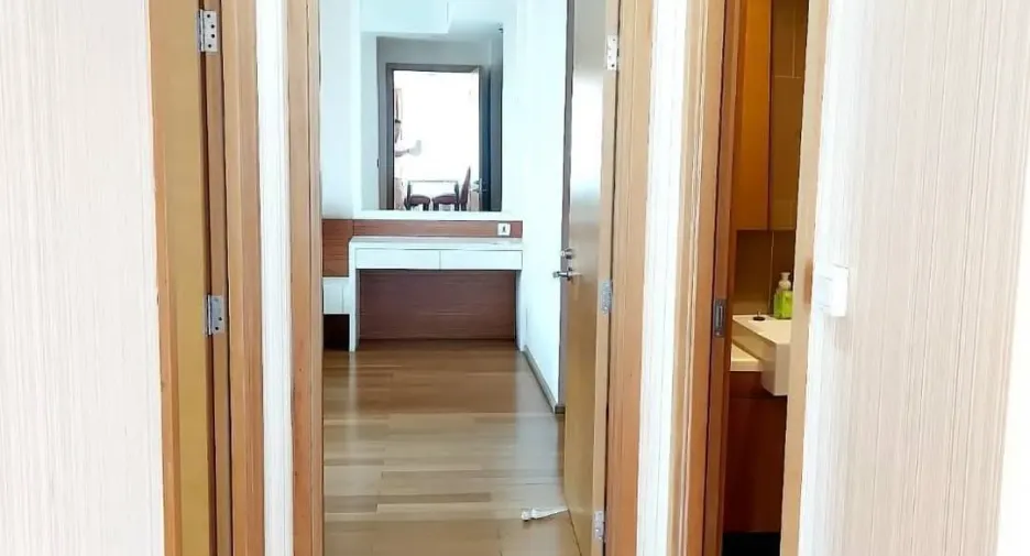 For rent 2 ベッドルーム condo in Pathum Wan, Bangkok