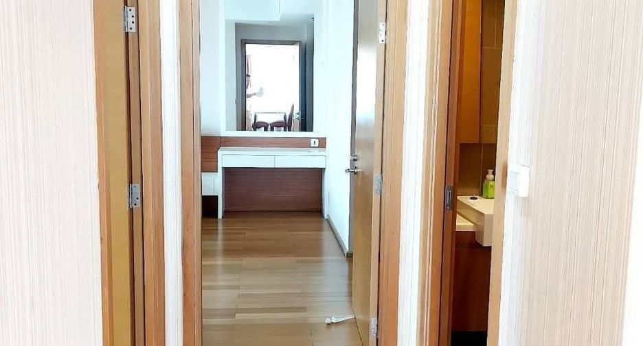 Wohnung zur Miete mit 2 Zimmer in Pathum Wan, Bangkok