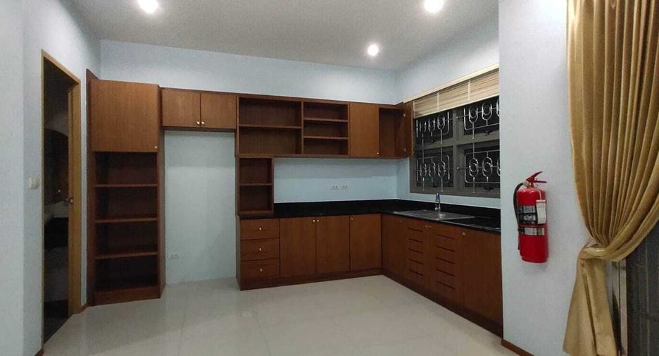 For sale 3 bedrooms townhouse in Mueang Phuket, Phuket