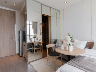 For rent studio condo in Khlong Toei, Bangkok