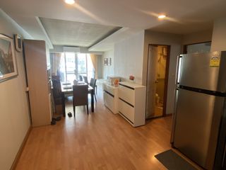 Condo en venta de 2 habitaciones en Khlong Toei, Bangkok
