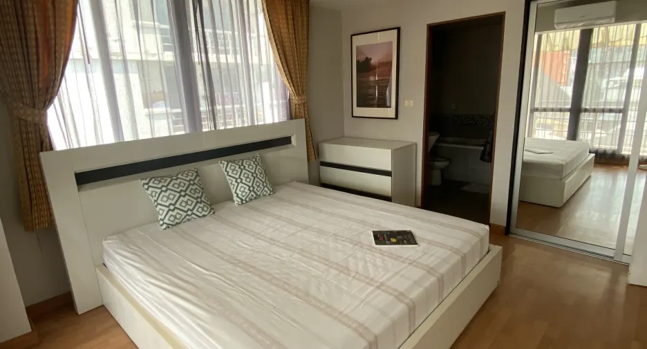 Condo en venta de 2 habitaciones en Khlong Toei, Bangkok