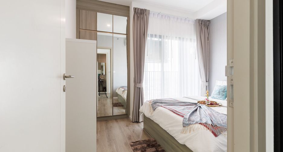For sale 2 bedrooms condo in Mueang Samut Prakan, Samut Prakan