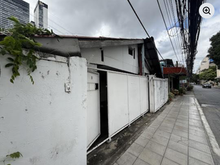 For rent retail Space in Pathum Wan, Bangkok