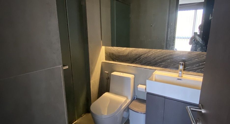 Wohnung zur Miete mit 1 Zimmer in Khlong Toei, Bangkok
