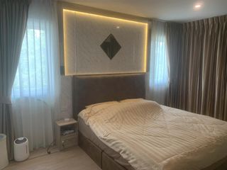 For sale 4 bedrooms house in Nong Khaem, Bangkok