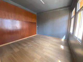 For rent retail Space in Phaya Thai, Bangkok