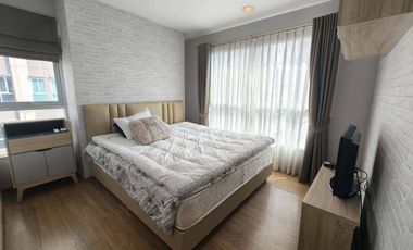 For rent 2 bedrooms condo in Yan Nawa, Bangkok