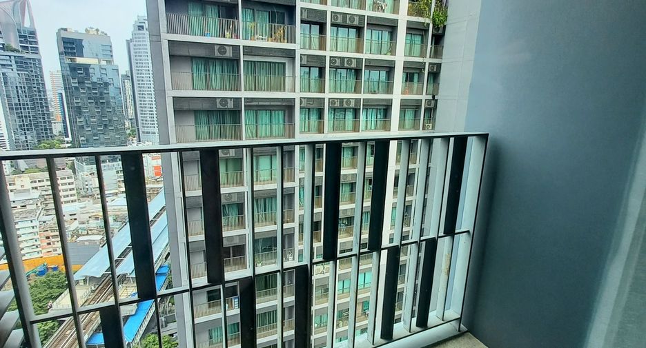For rent 1 bed condo in Khlong Toei, Bangkok
