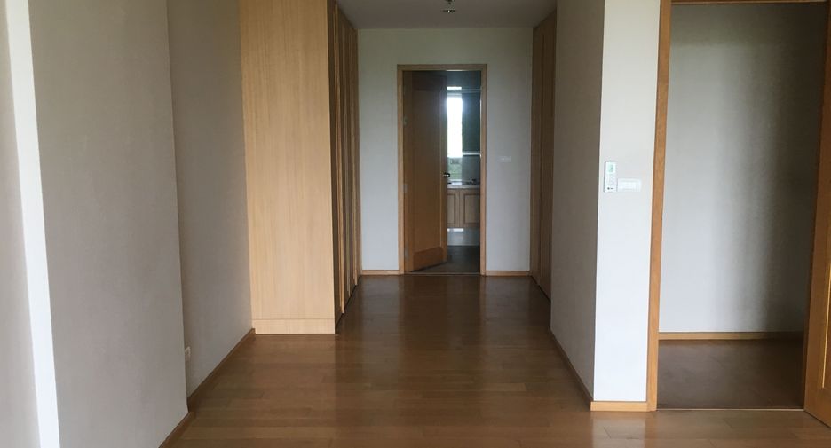 For rent 2 bedrooms apartment in Lak Si, Bangkok