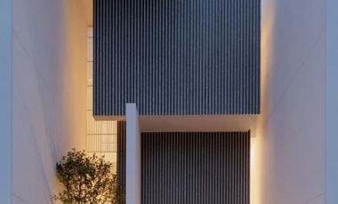 Casa adosada en alquiler de 3 habitaciones en Bang Phli, Samut Prakan