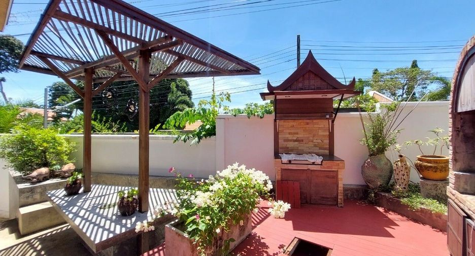 出售 5 卧室 别墅 在 Phuket Town, 普吉