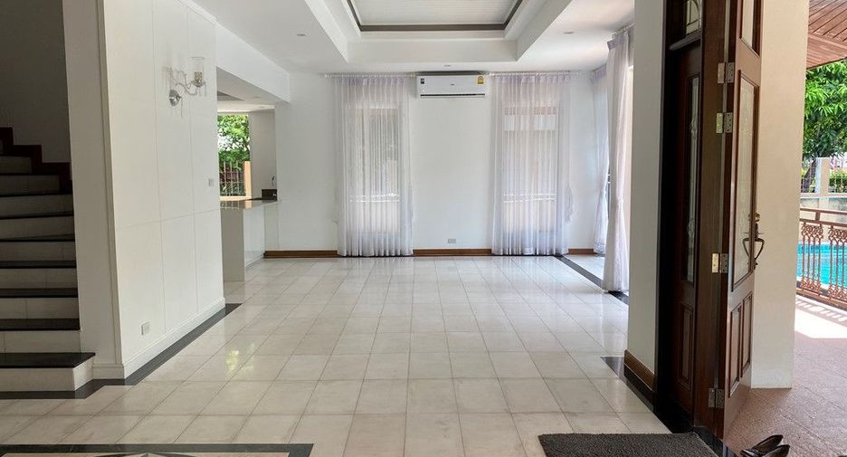 Haus zur Miete mit 6 Zimmer in Suan Luang, Bangkok