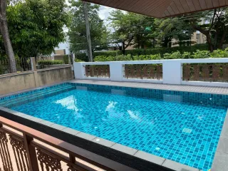 出租 6 卧室 独立屋 在 Suan Luang, 曼谷
