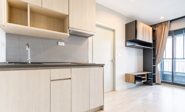 For sale 1 Beds condo in Bang Na, Bangkok