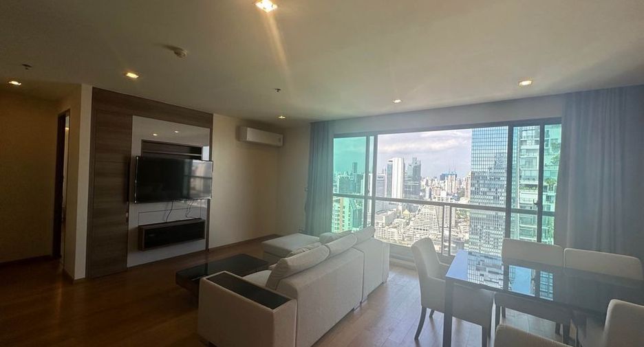 Condo en alquiler de 3 habitaciones en Sathon, Bangkok