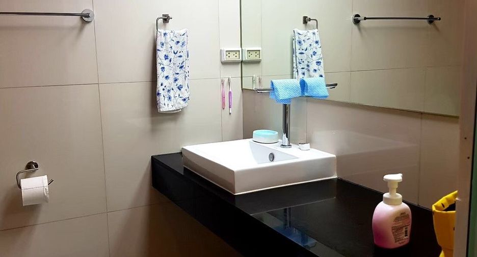 For sale 1 bed condo in Lat Phrao, Bangkok