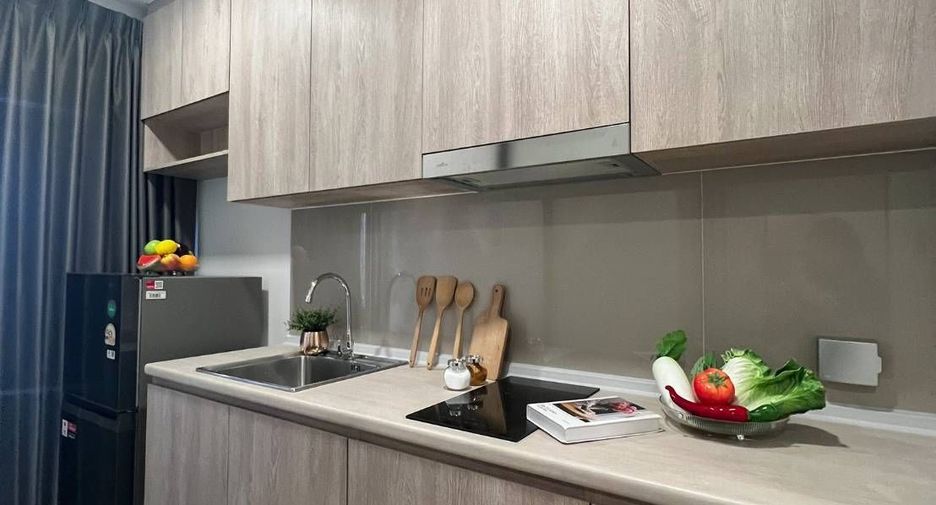 For rent studio condo in Khlong Toei, Bangkok