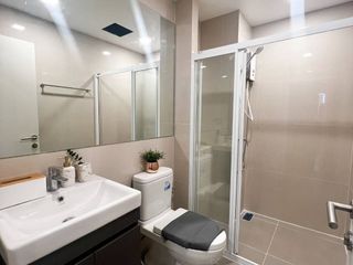 For rent studio condo in Khlong Toei, Bangkok