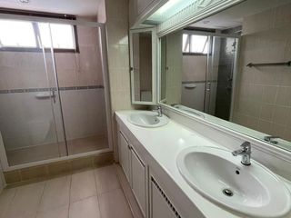 For rent 4 bedrooms condo in Watthana, Bangkok