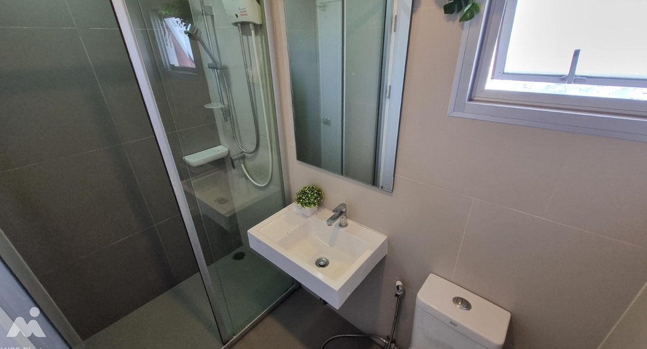 For sale and for rent 3 bedrooms condo in Yan Nawa, Bangkok