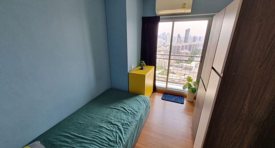 For sale and for rent 3 bedrooms condo in Yan Nawa, Bangkok