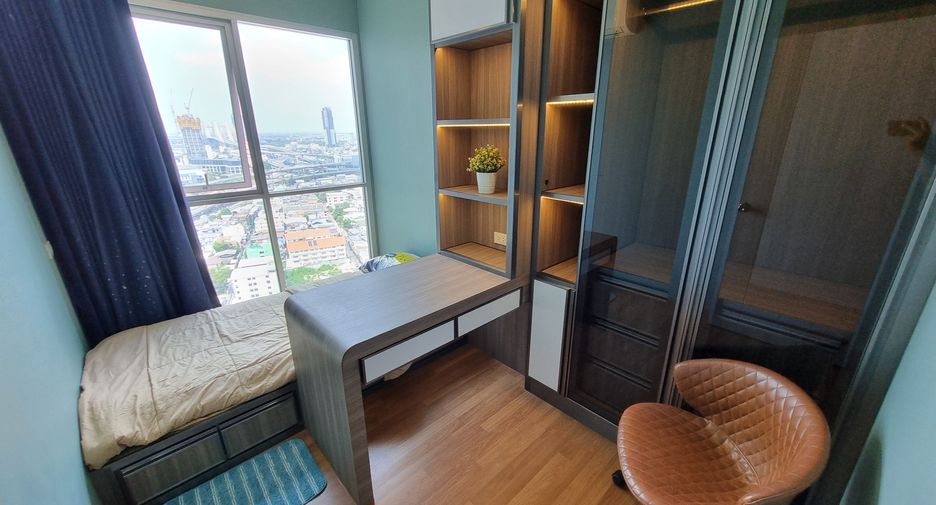For sale and for rent 3 bedrooms condo in Yan Nawa, Bangkok