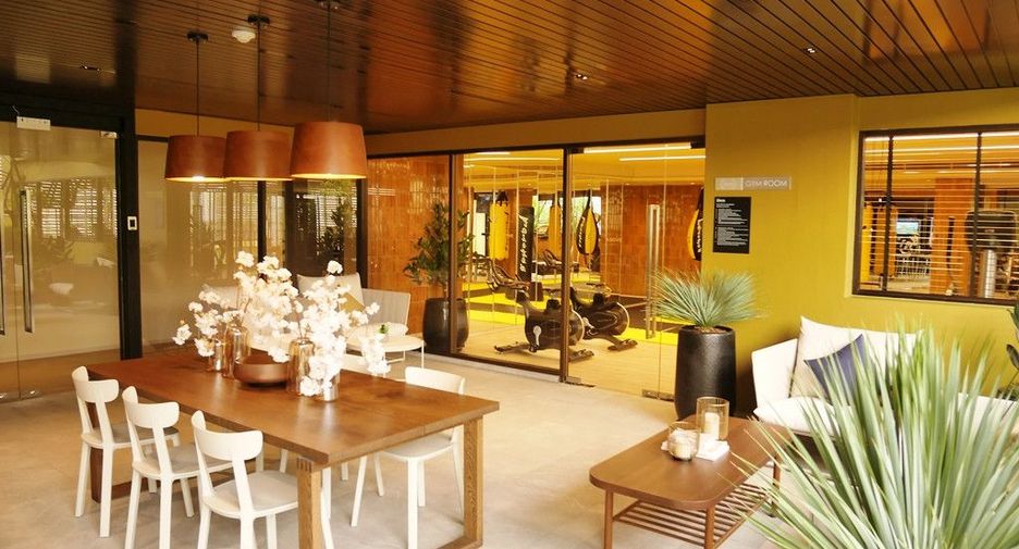 For sale 1 bed condo in Pathum Wan, Bangkok