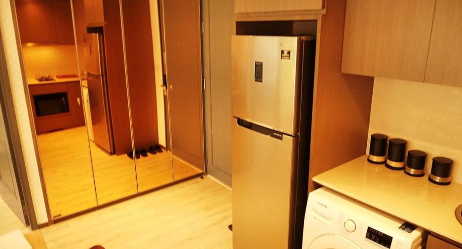 For sale 1 bed condo in Pathum Wan, Bangkok