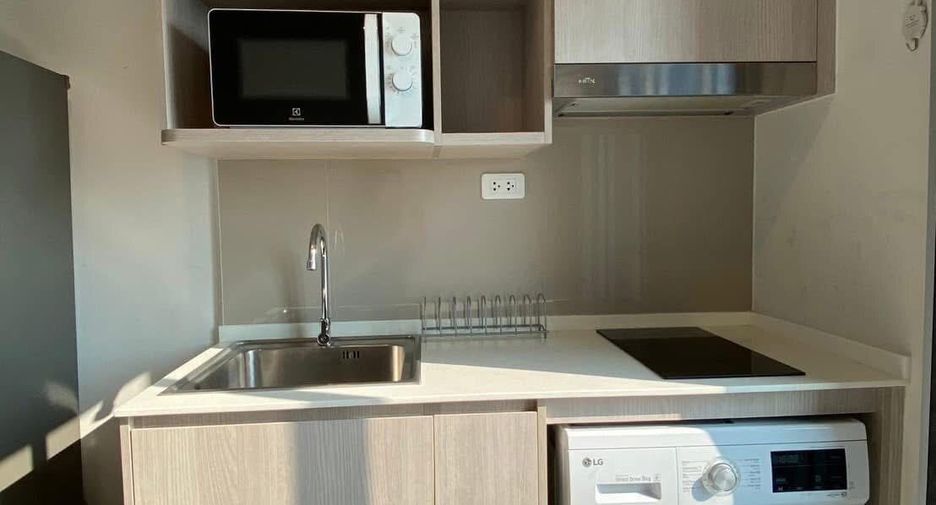 For rent 1 Beds condo in Bang Phlat, Bangkok